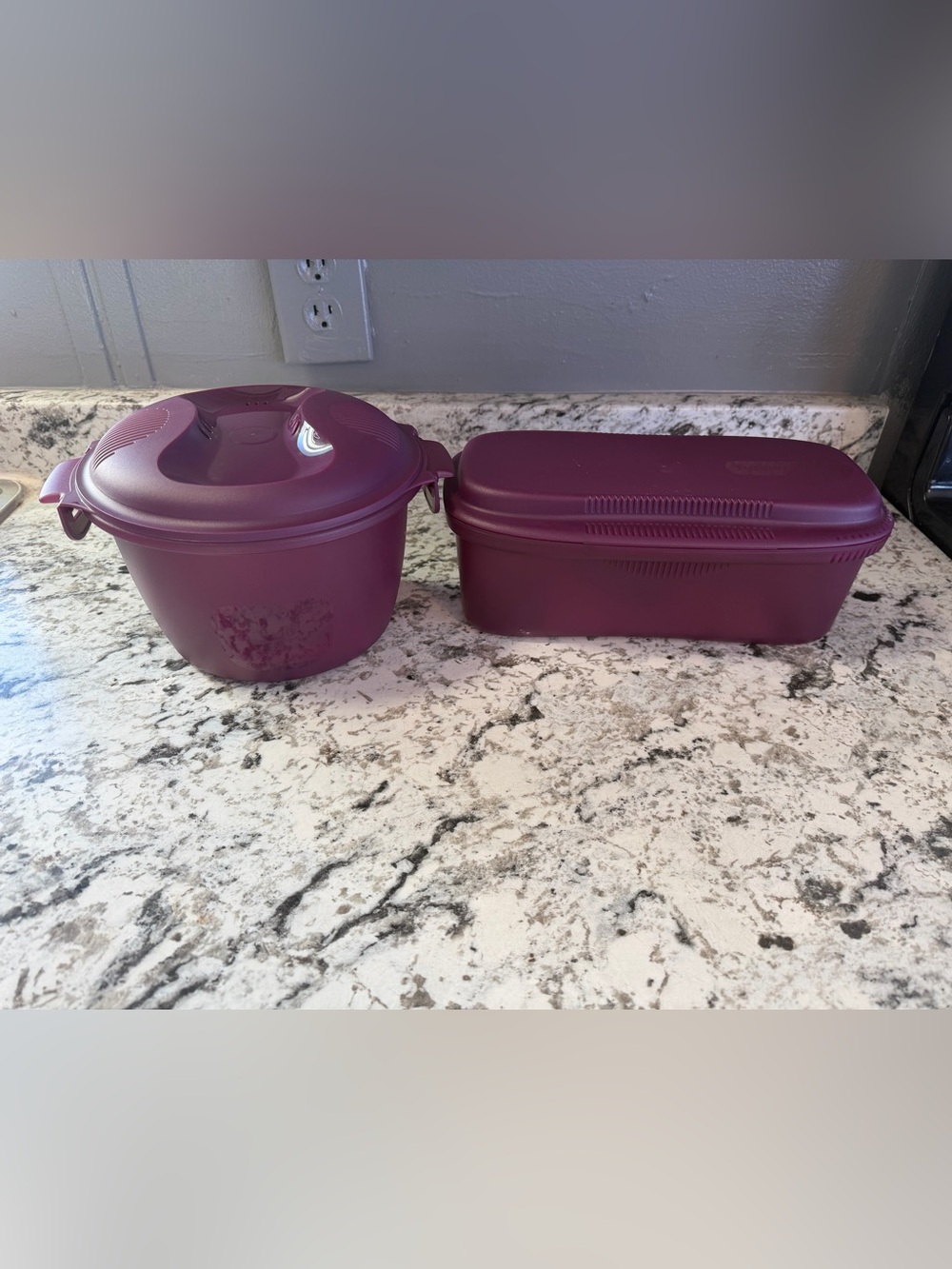 New.Tupperware Microwave Rice Maker and Tupperware Microwave Pasta Master. Plum.
